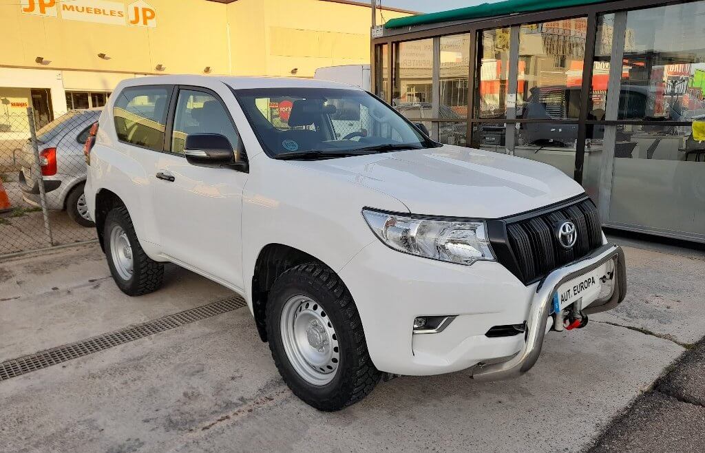 TOYOTA Land Cruiser 2.8 D4D GX 3p.