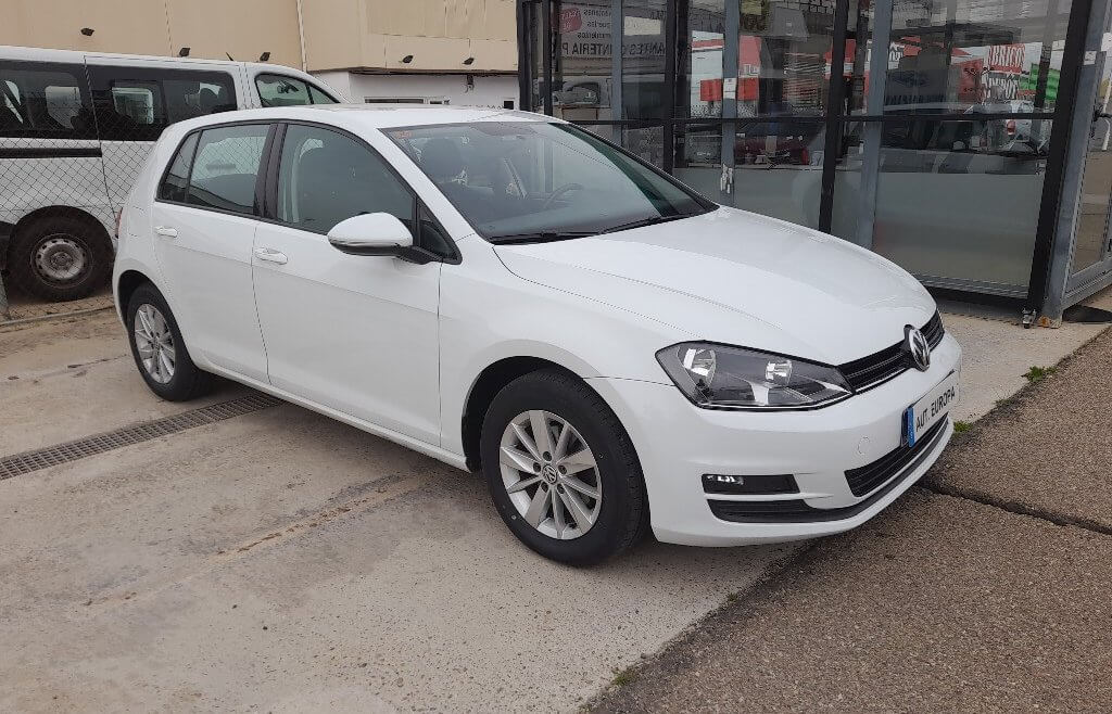 VOLKSWAGEN Golf Business 1.6 TDI 105cv BMT 5p.