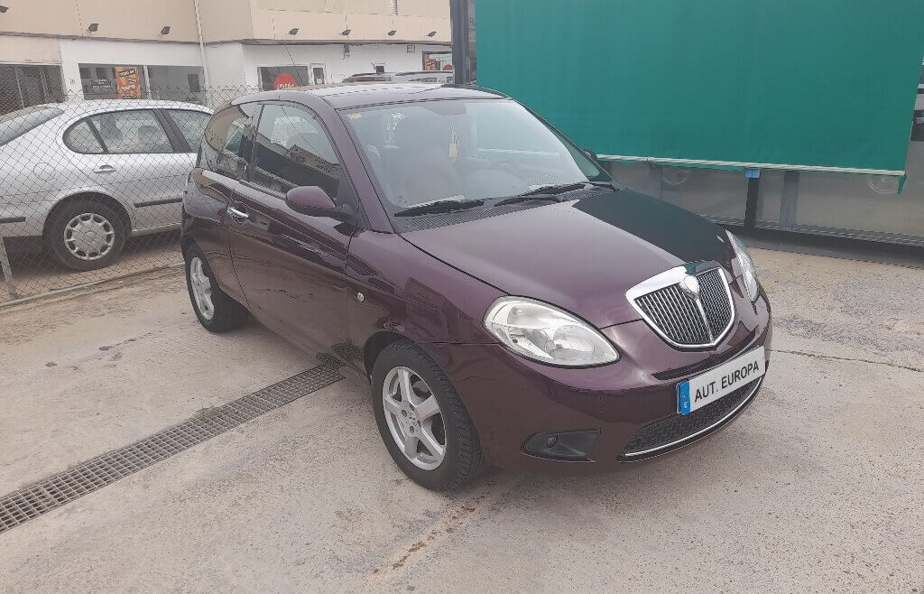 LANCIA Ypsilon 1.3 JTD 90 Platino